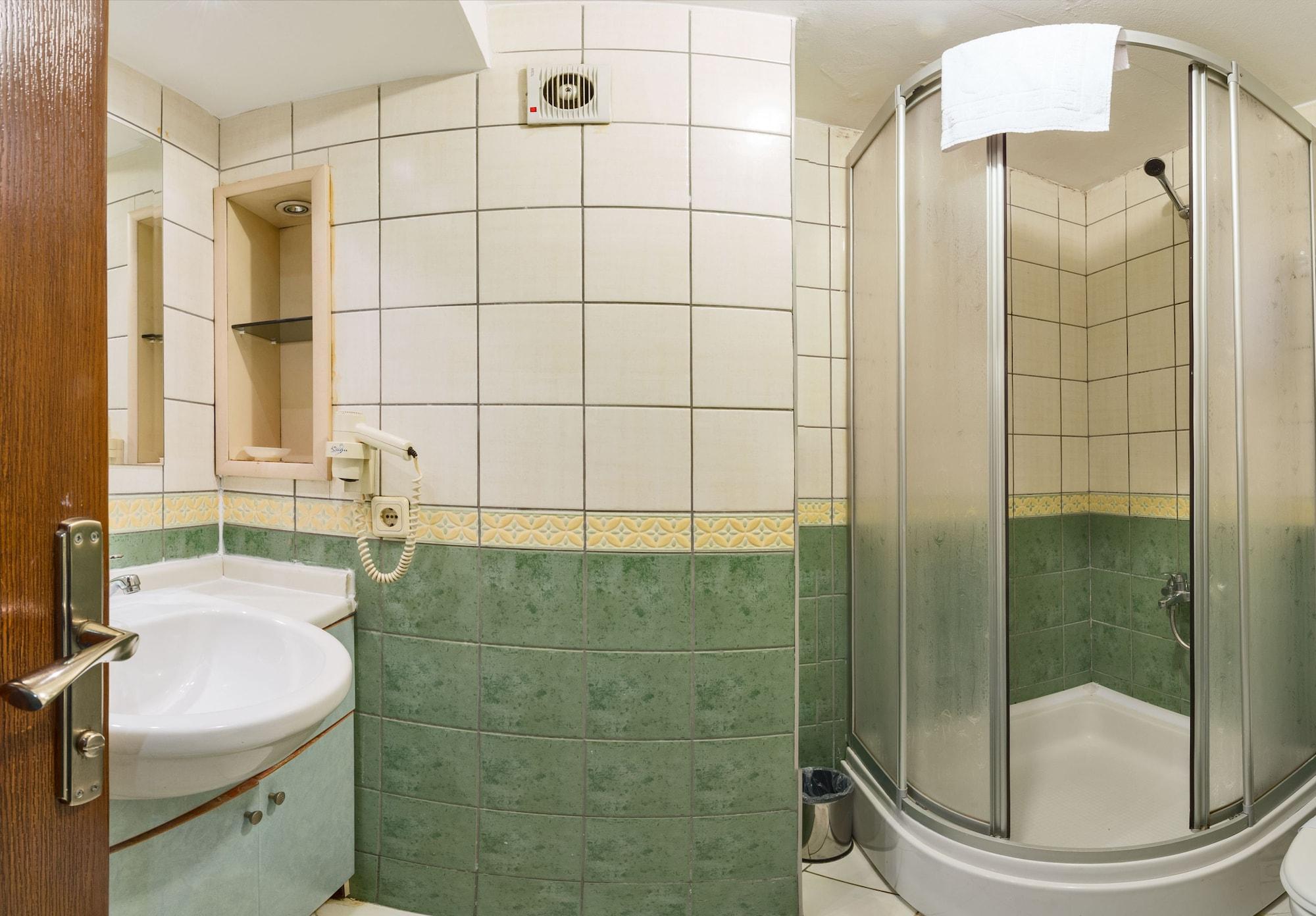 Beyaz Kugu Hotel Κωνσταντινούπολη Εξωτερικό φωτογραφία
